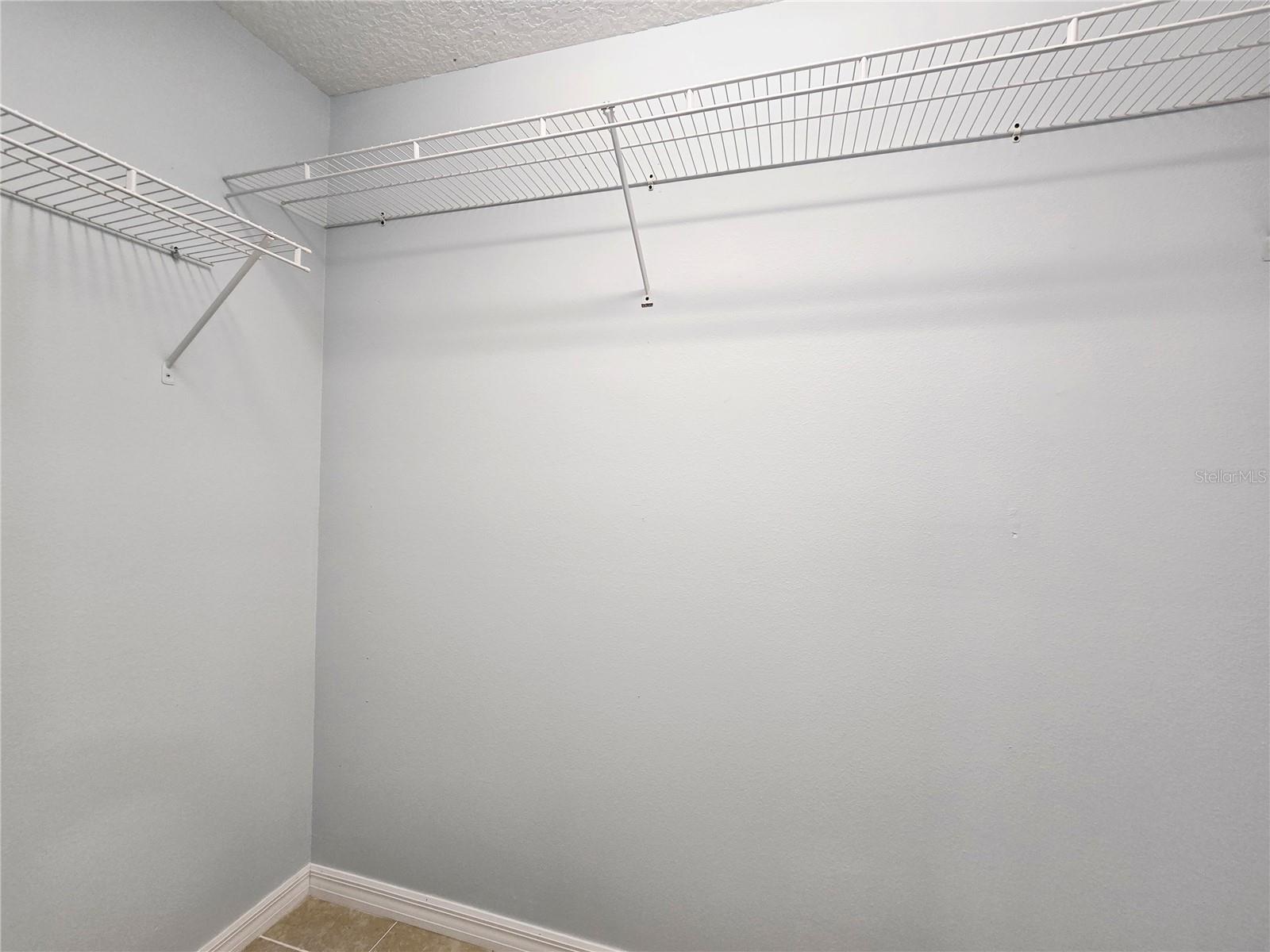 LAVADA COURT - Residential