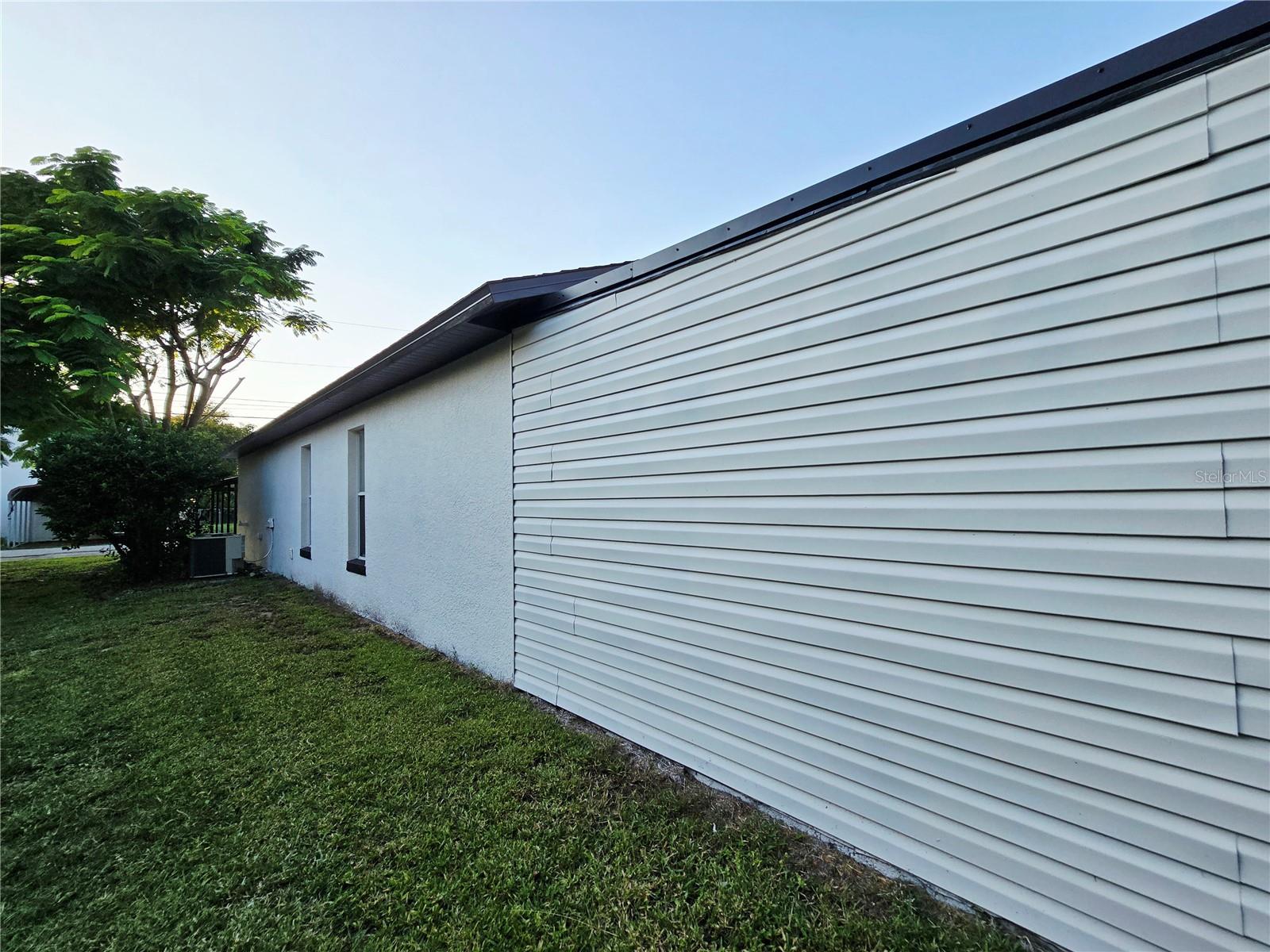 LAVADA COURT - Residential