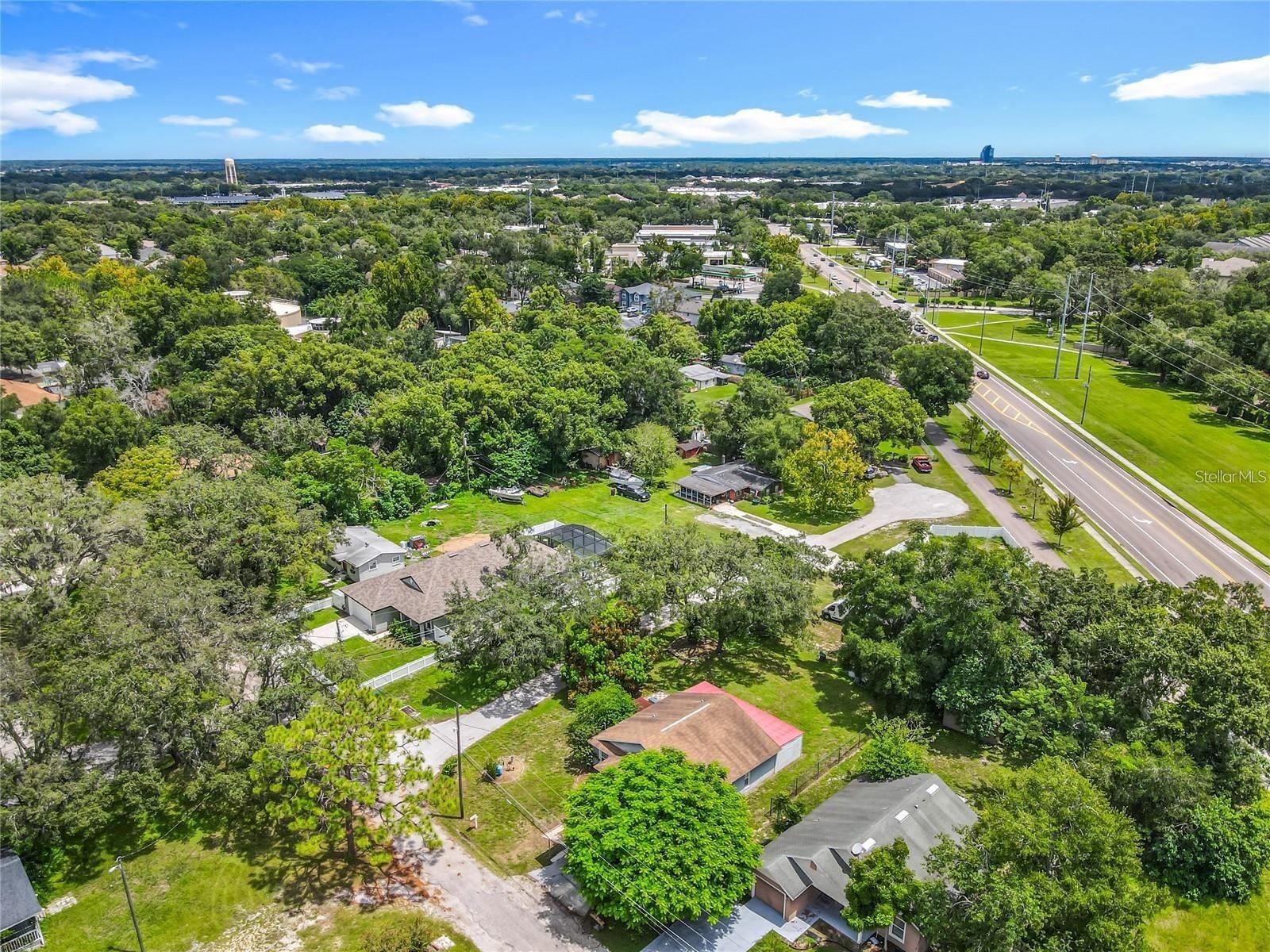 LAVADA COURT - Residential