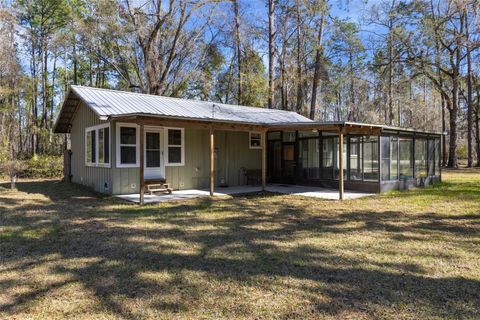 Photo of 1317 NE Drew Road, Lake City, FL 32055 (MLS # GC529068)
