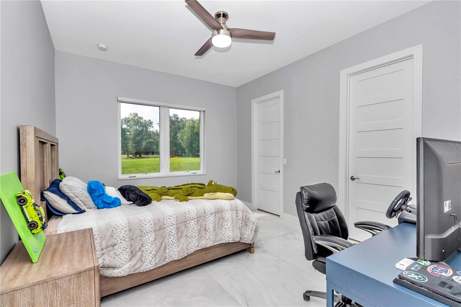 SHADY ROAD FARMS - Residential