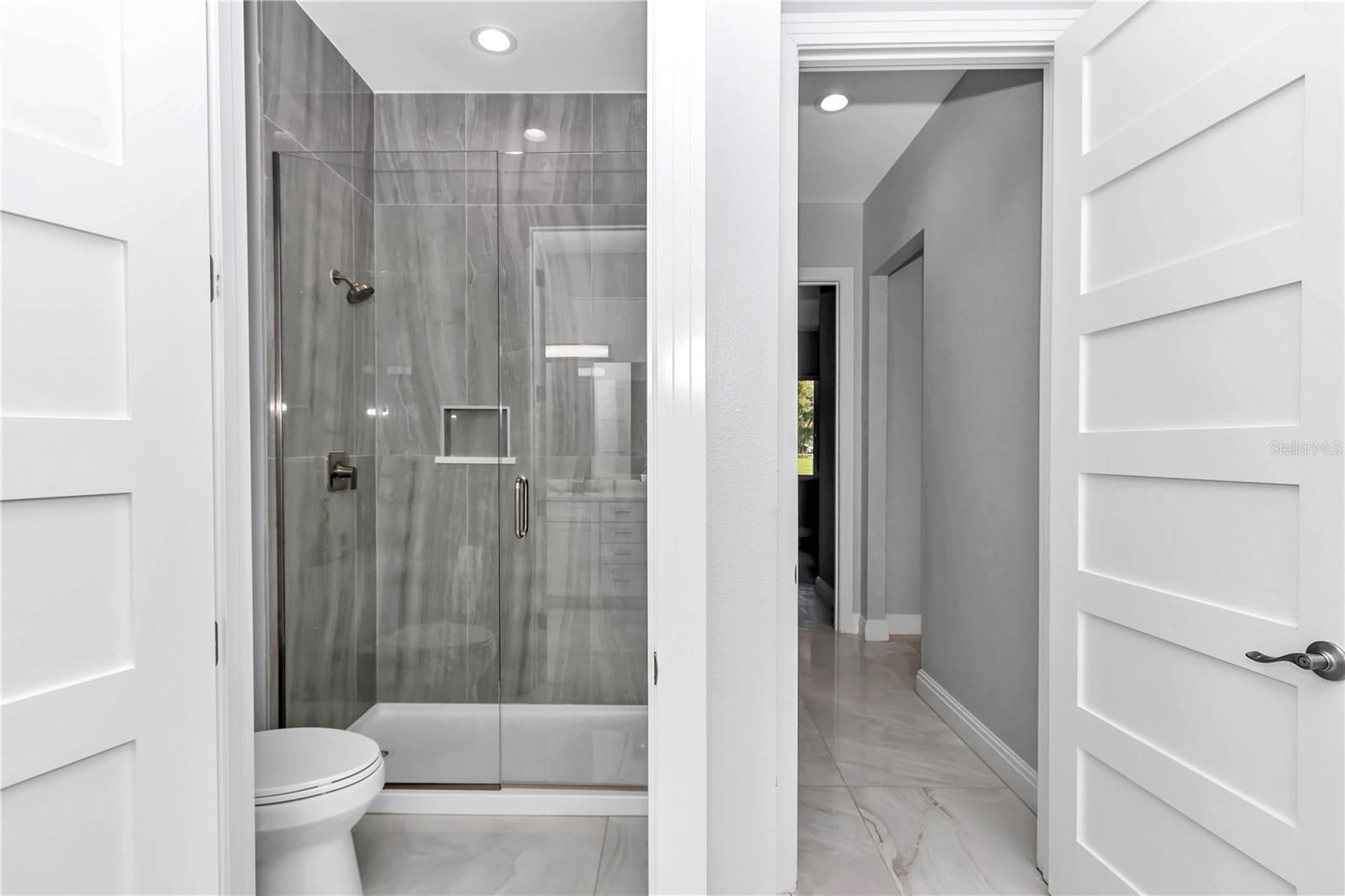 SHADY ROAD FARMS - Residential