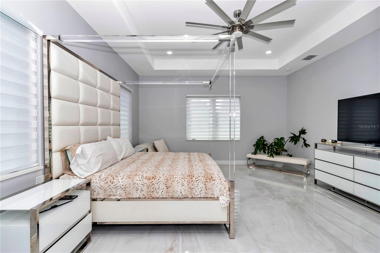 SHADY ROAD FARMS - Residential