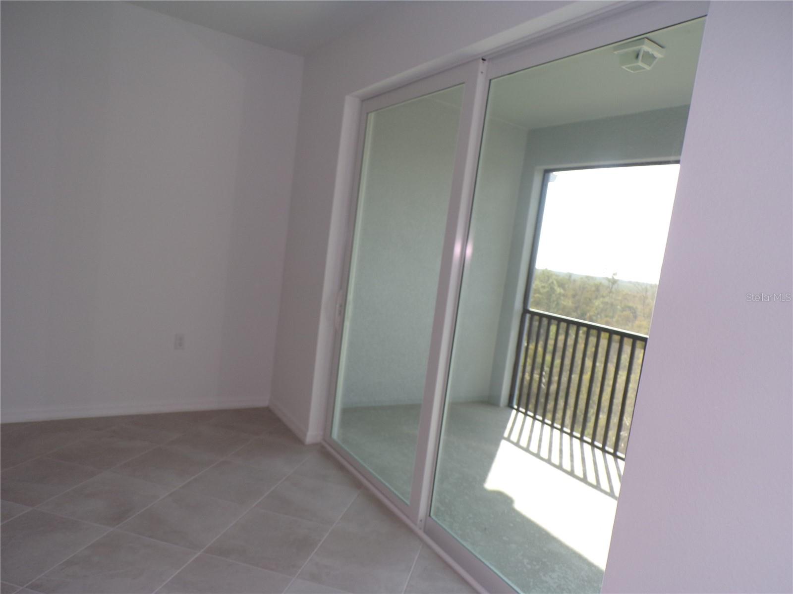 TERRACE VI AT HERITAGE LANDING - Residential Lease