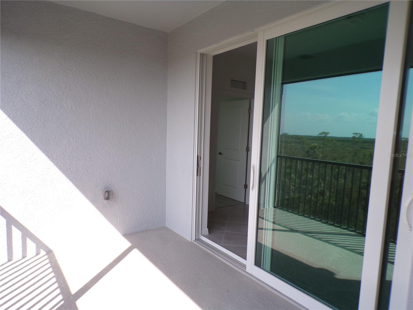 TERRACE VI AT HERITAGE LANDING - Residential Lease