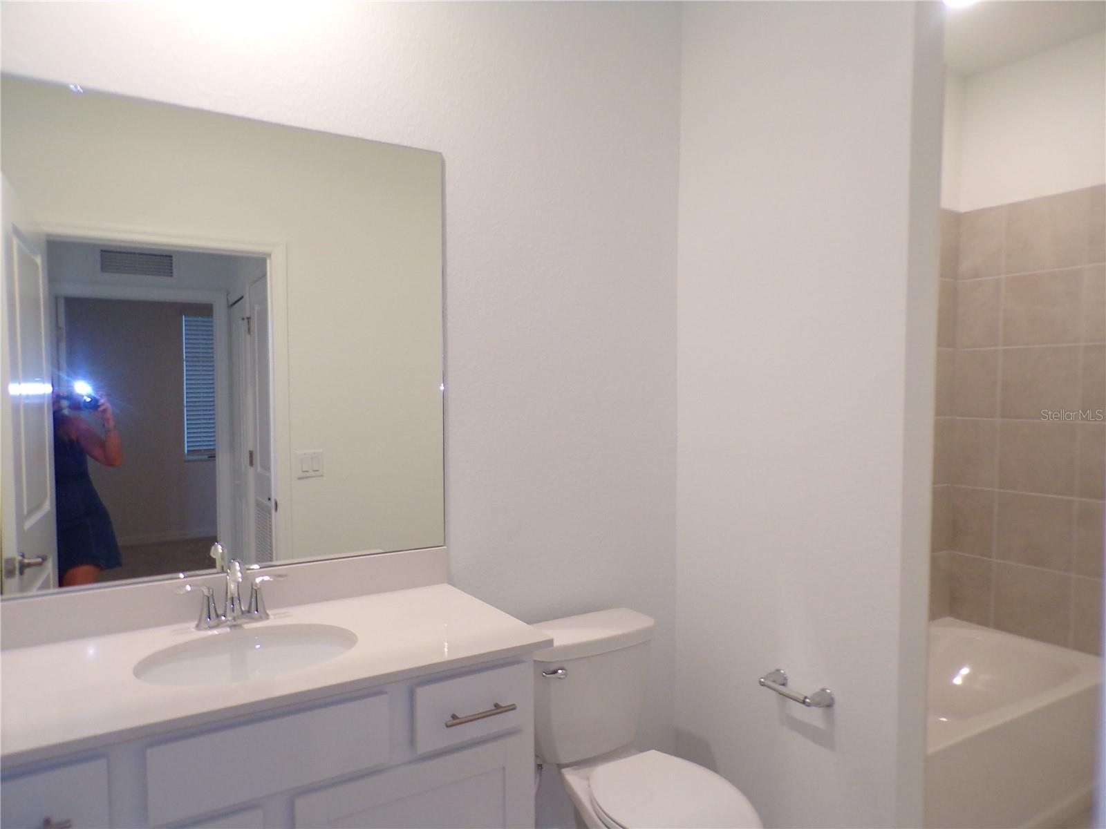 TERRACE VI AT HERITAGE LANDING - Residential Lease