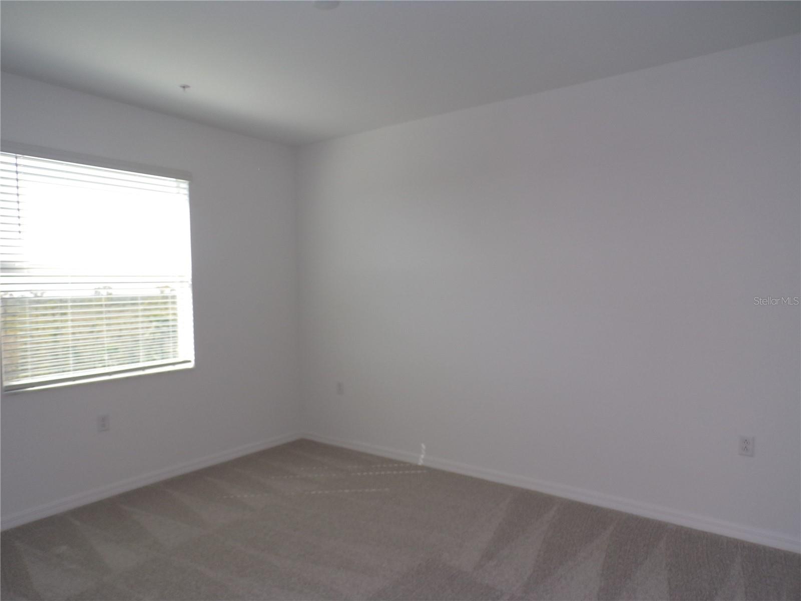 TERRACE VI AT HERITAGE LANDING - Residential Lease