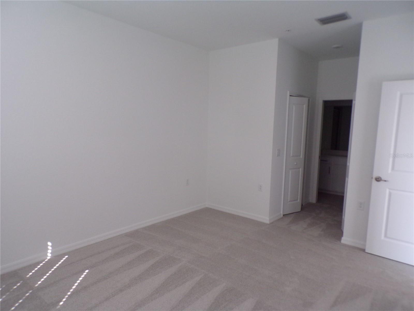 TERRACE VI AT HERITAGE LANDING - Residential Lease