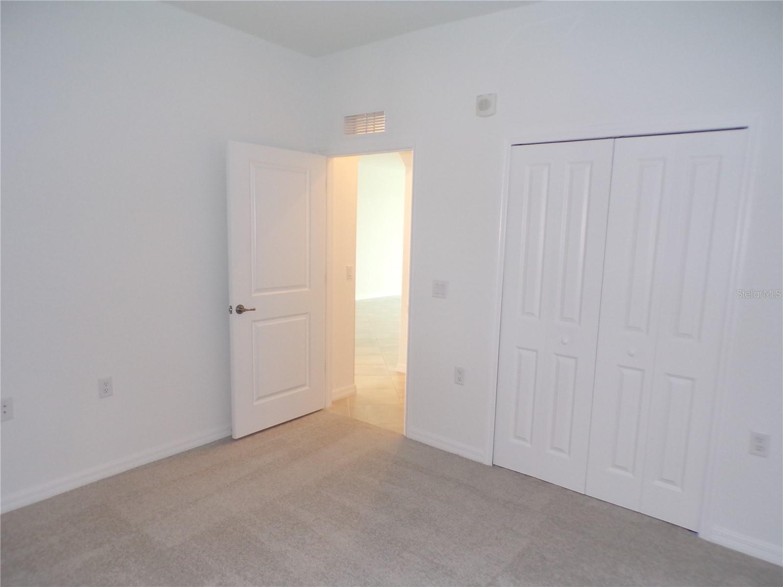 TERRACE VI AT HERITAGE LANDING - Residential Lease