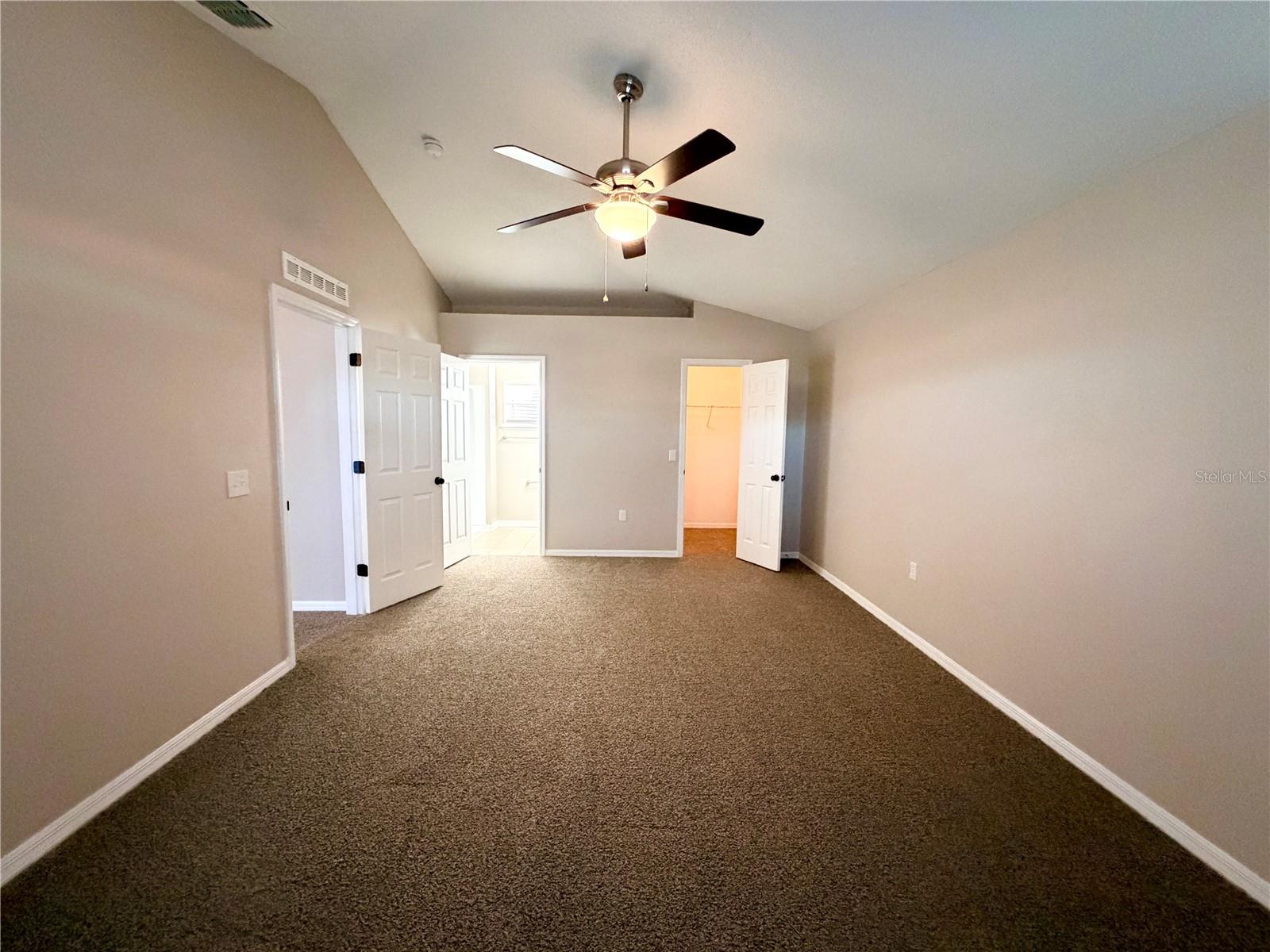 QUEENS COVE PH 04 - Residential