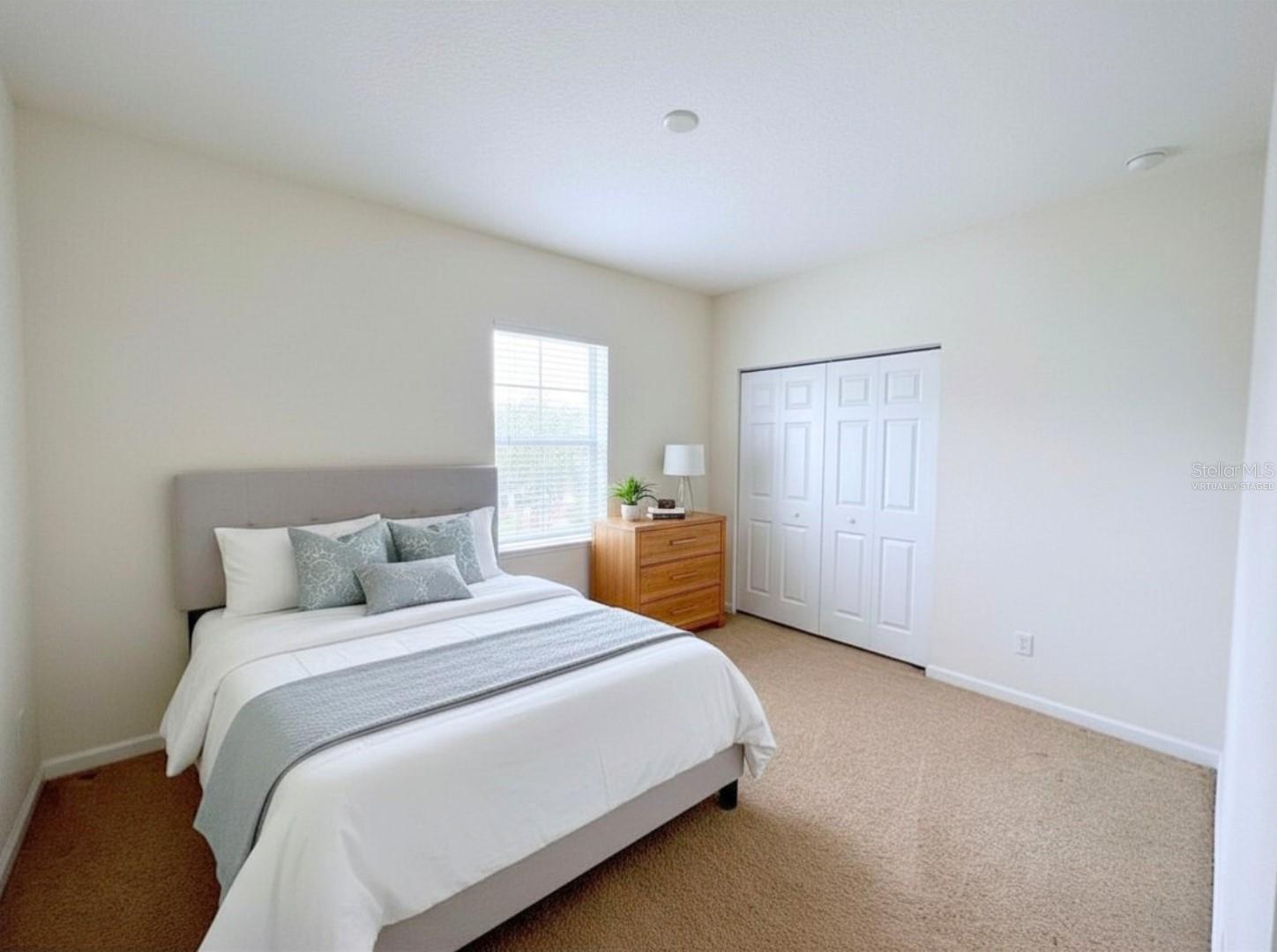 HAYES PARK VILLAGE - Residential Lease