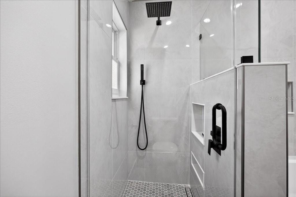 DEERWOOD REP BLK 20 PINE LAKES GOLF COURSE - Residential