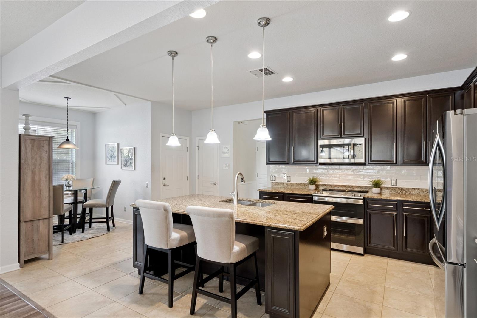 LAKE SAWYER SOUTH PH 02 - Residential