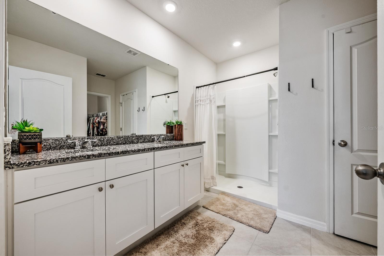 RIVERSTONE PHASE 5 & 6 - Residential