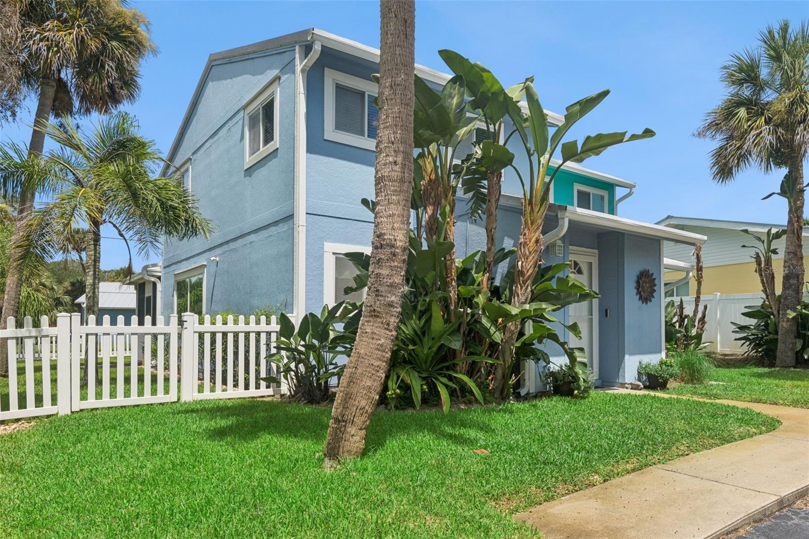 4001 SAXON DRIVE