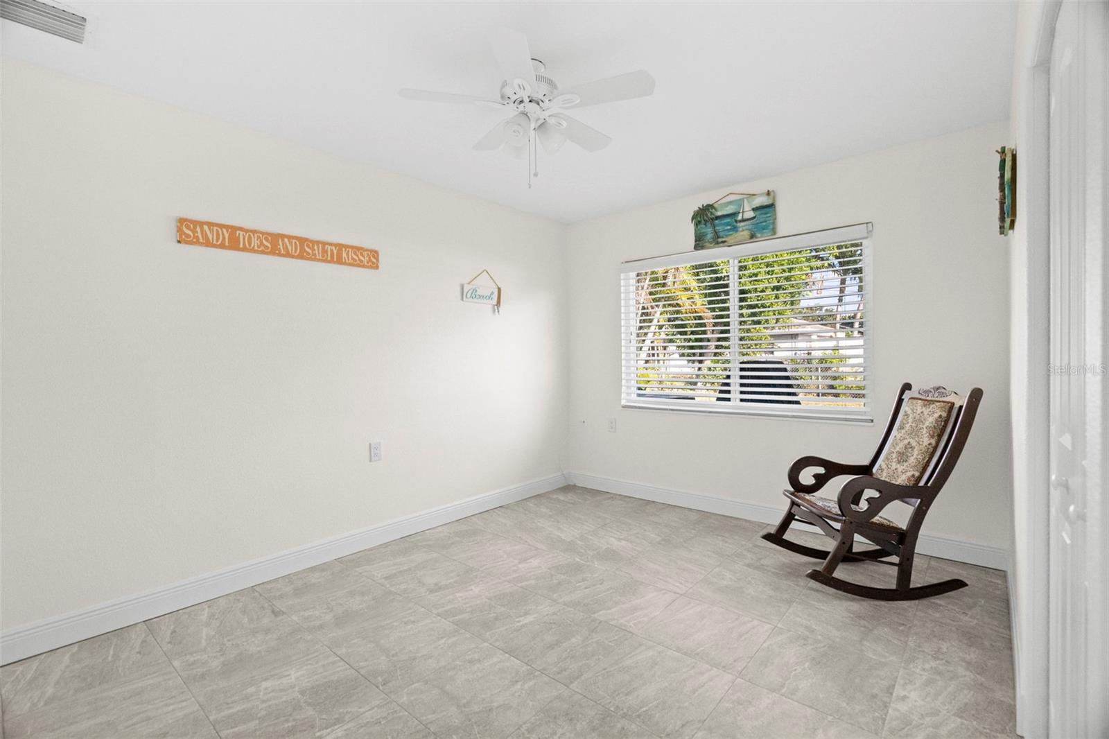 PARADISE ISLAND 2ND ADD PT 4 - Residential