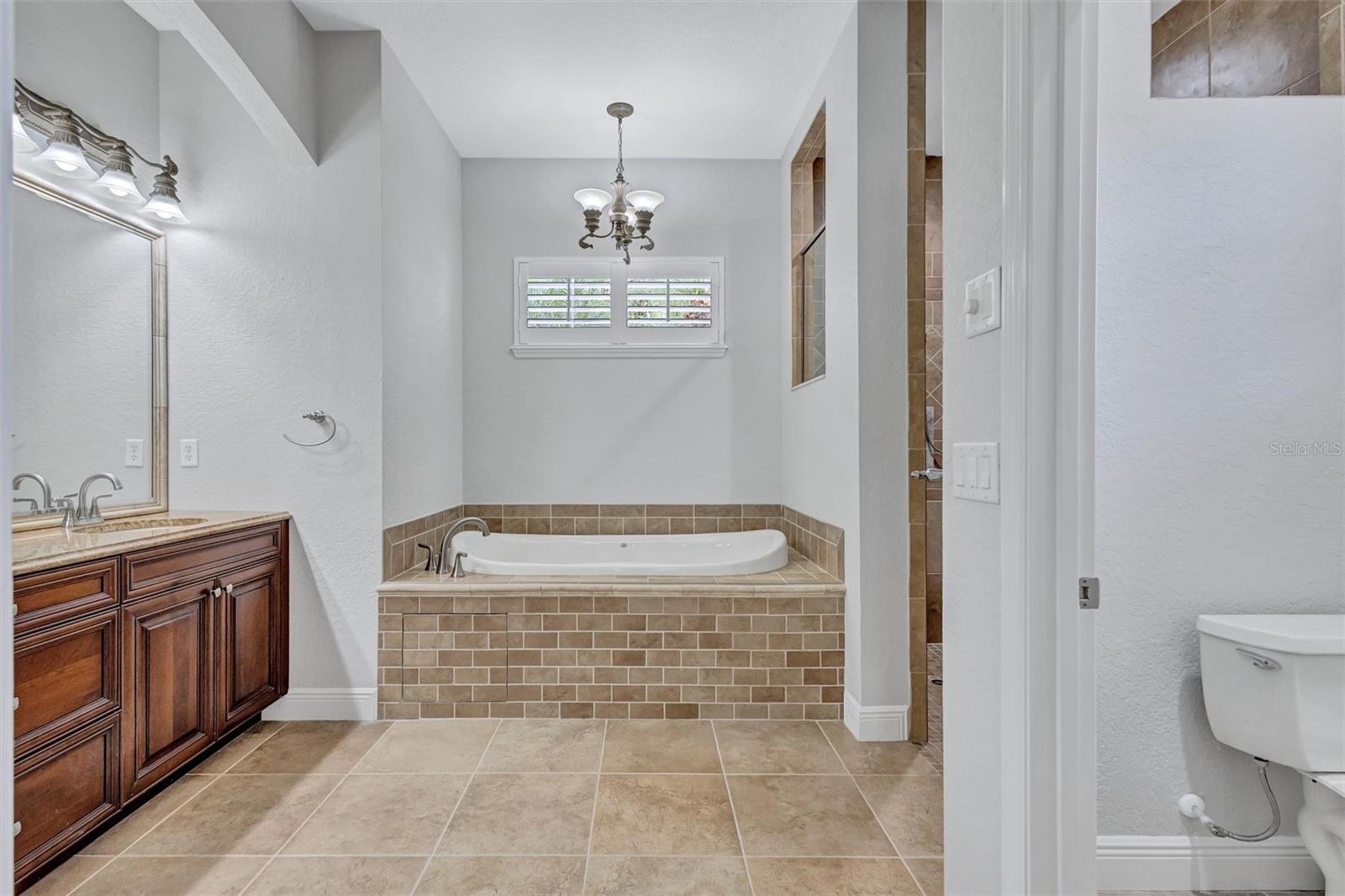MILL CREEK - Residential