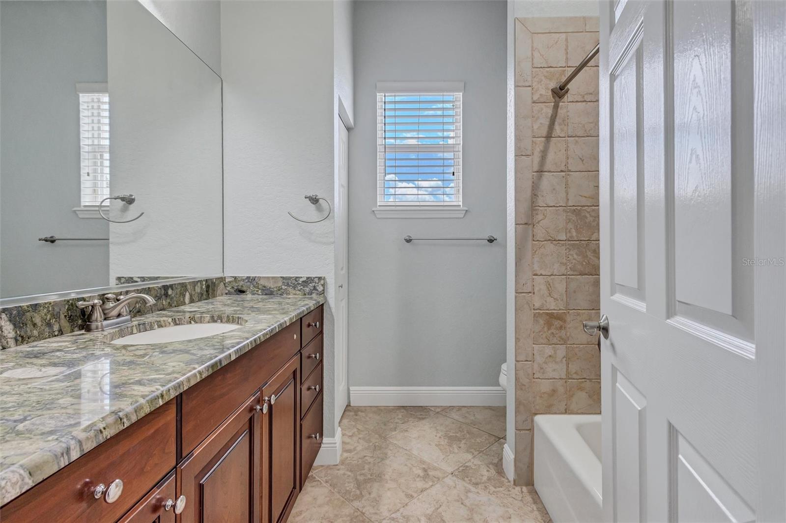 MILL CREEK - Residential