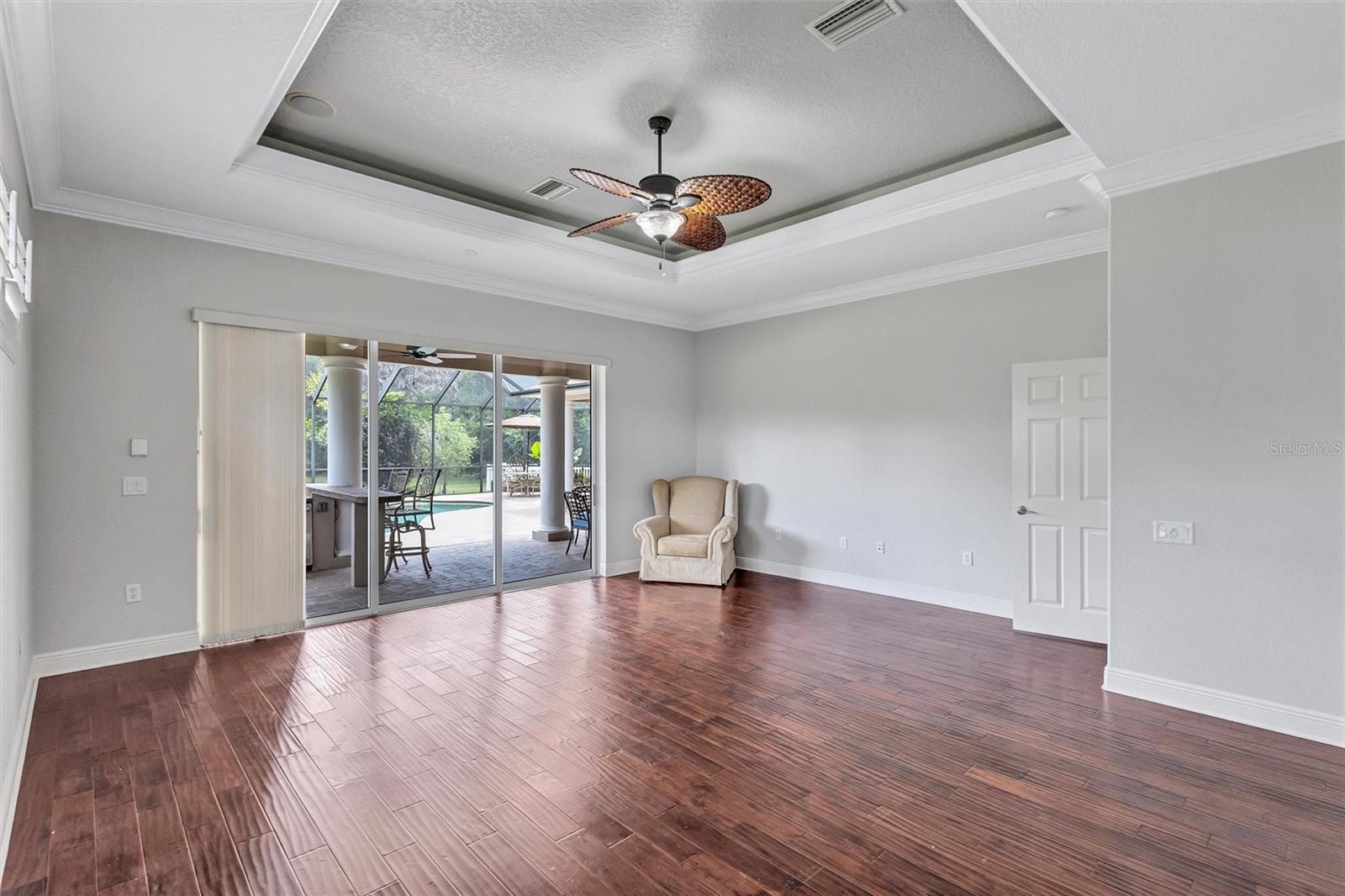 MILL CREEK - Residential