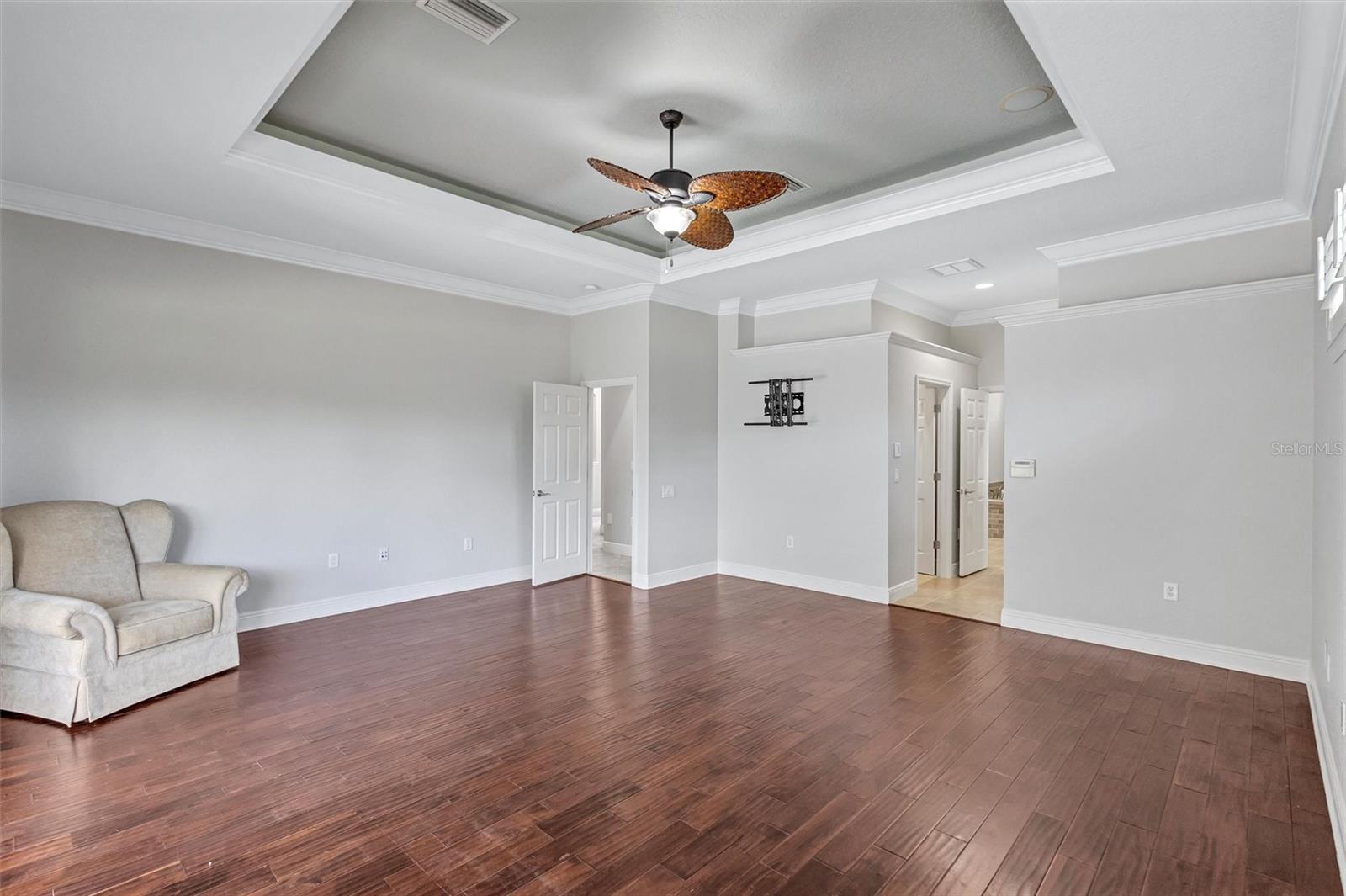 MILL CREEK - Residential