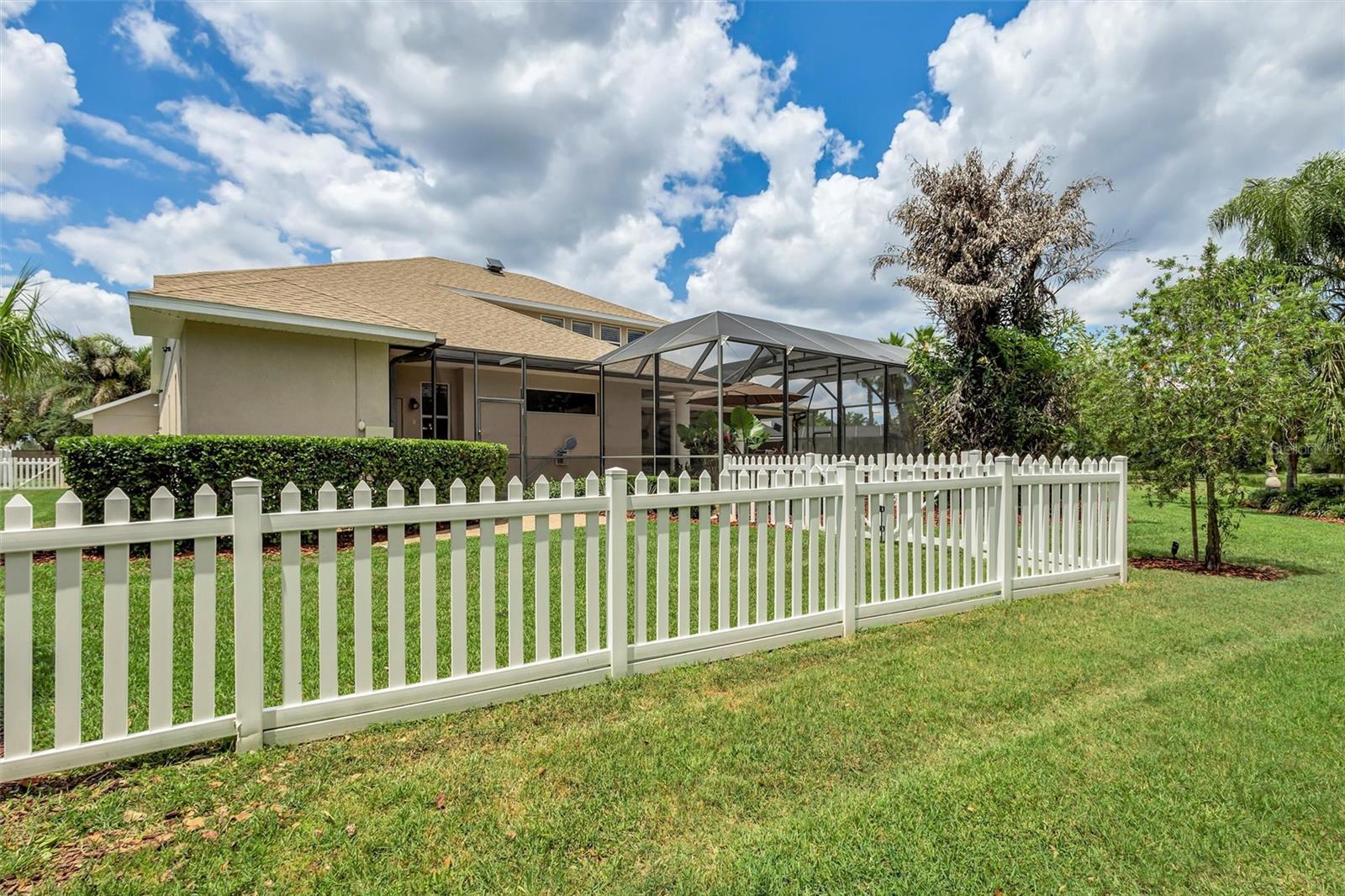 MILL CREEK - Residential