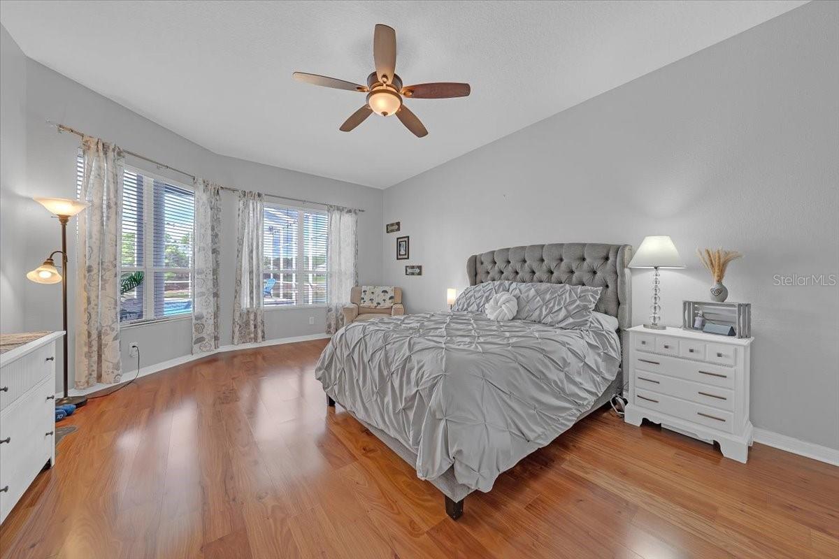 RIVER HILLS COUNTRY CLUB - Residential