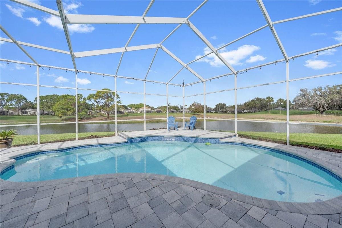 RIVER HILLS COUNTRY CLUB - Residential