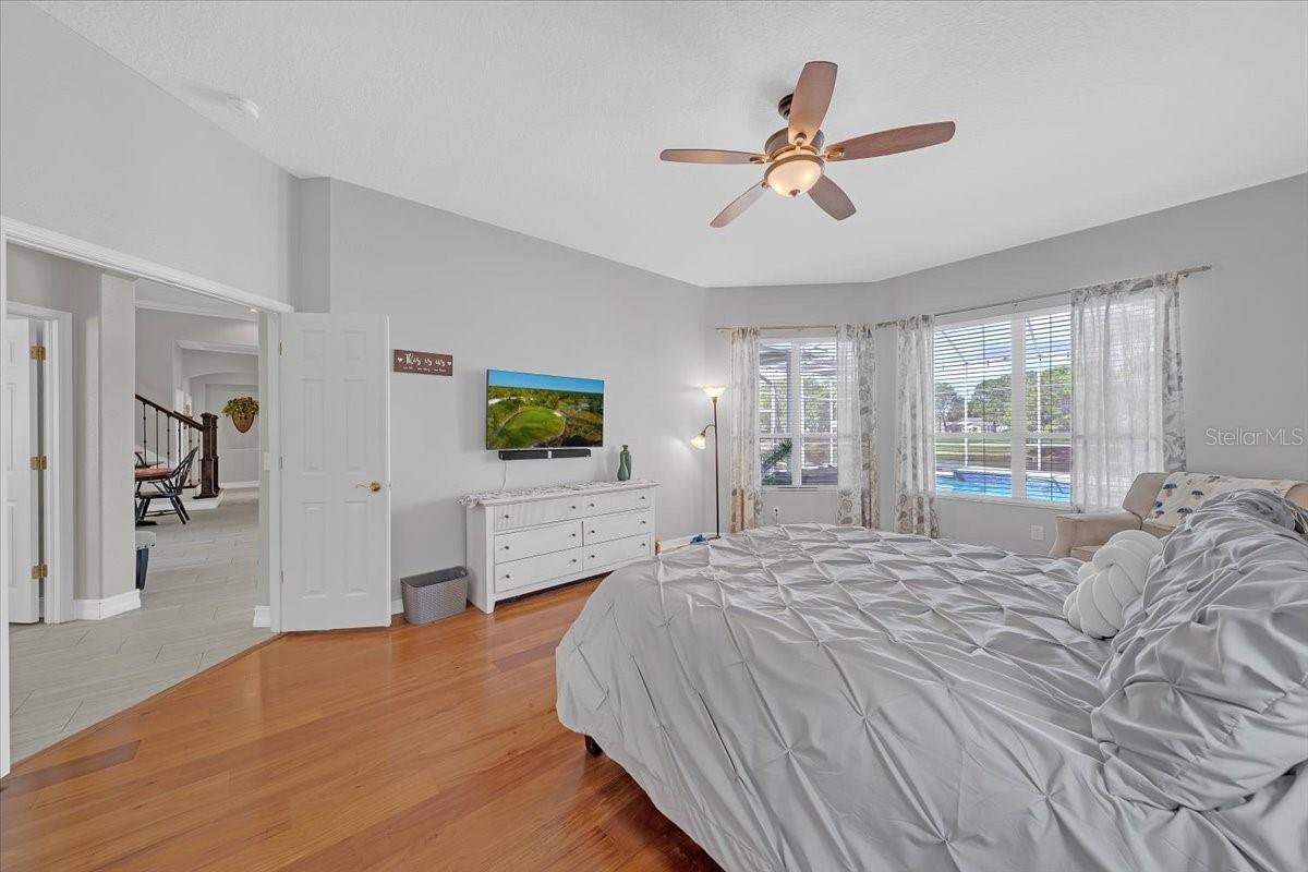 RIVER HILLS COUNTRY CLUB - Residential