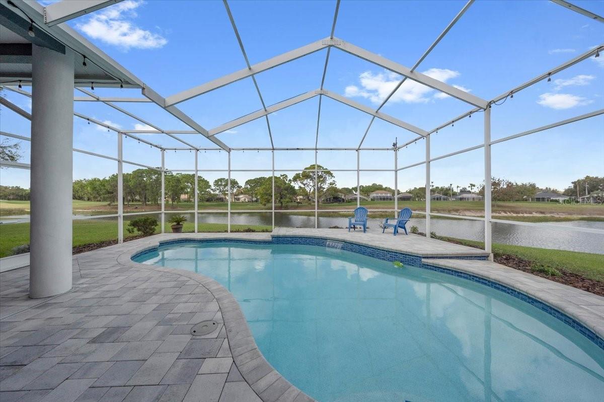 RIVER HILLS COUNTRY CLUB - Residential