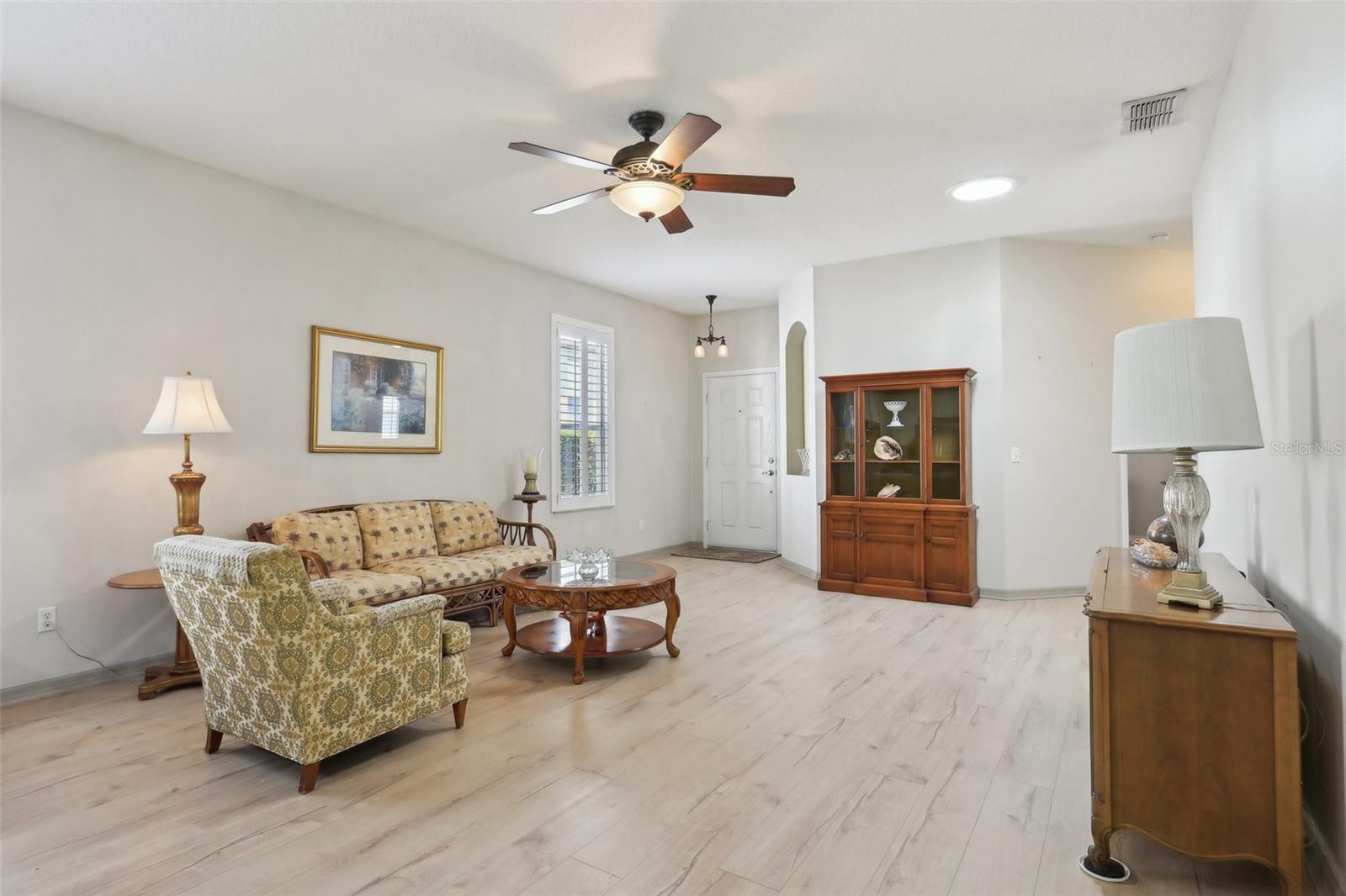 1022 SAINT IVES COURT