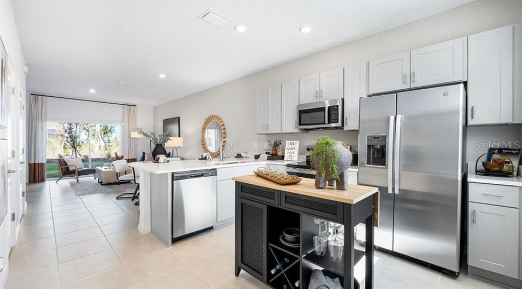 THE TOWNHOMES AT WESTVIEW - Residential