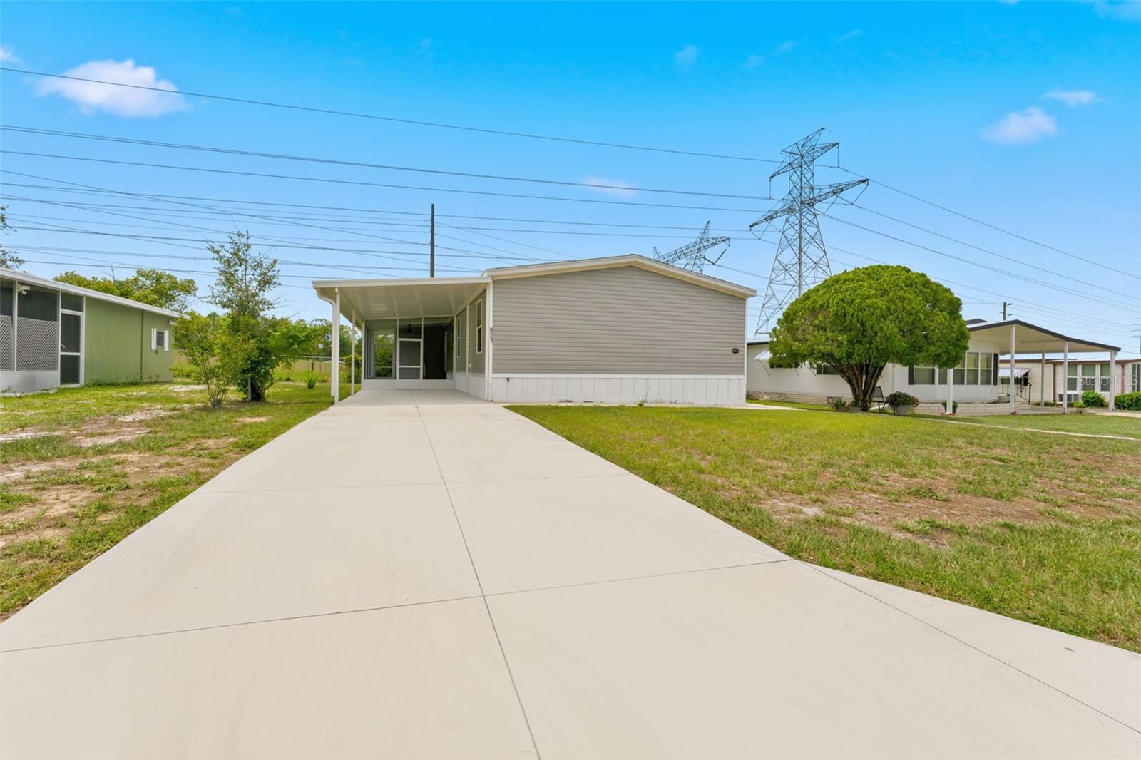 8551 ELECTRA AVENUE