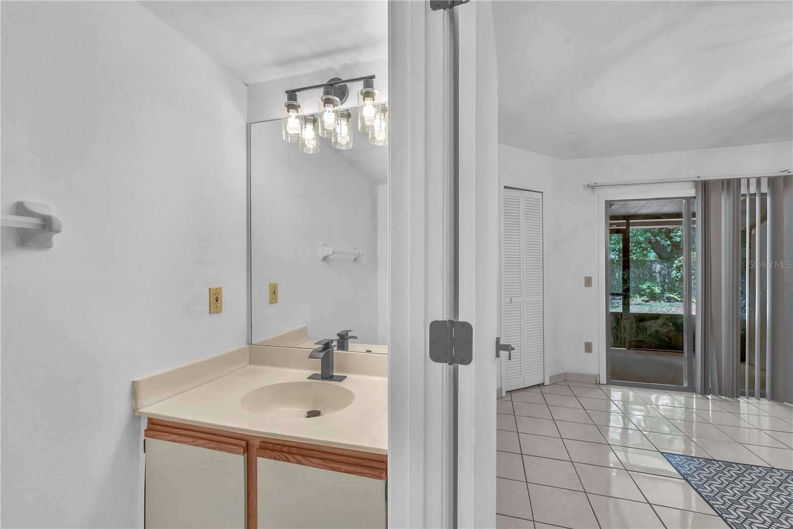 FAIRCREST II A CONDO - Residential