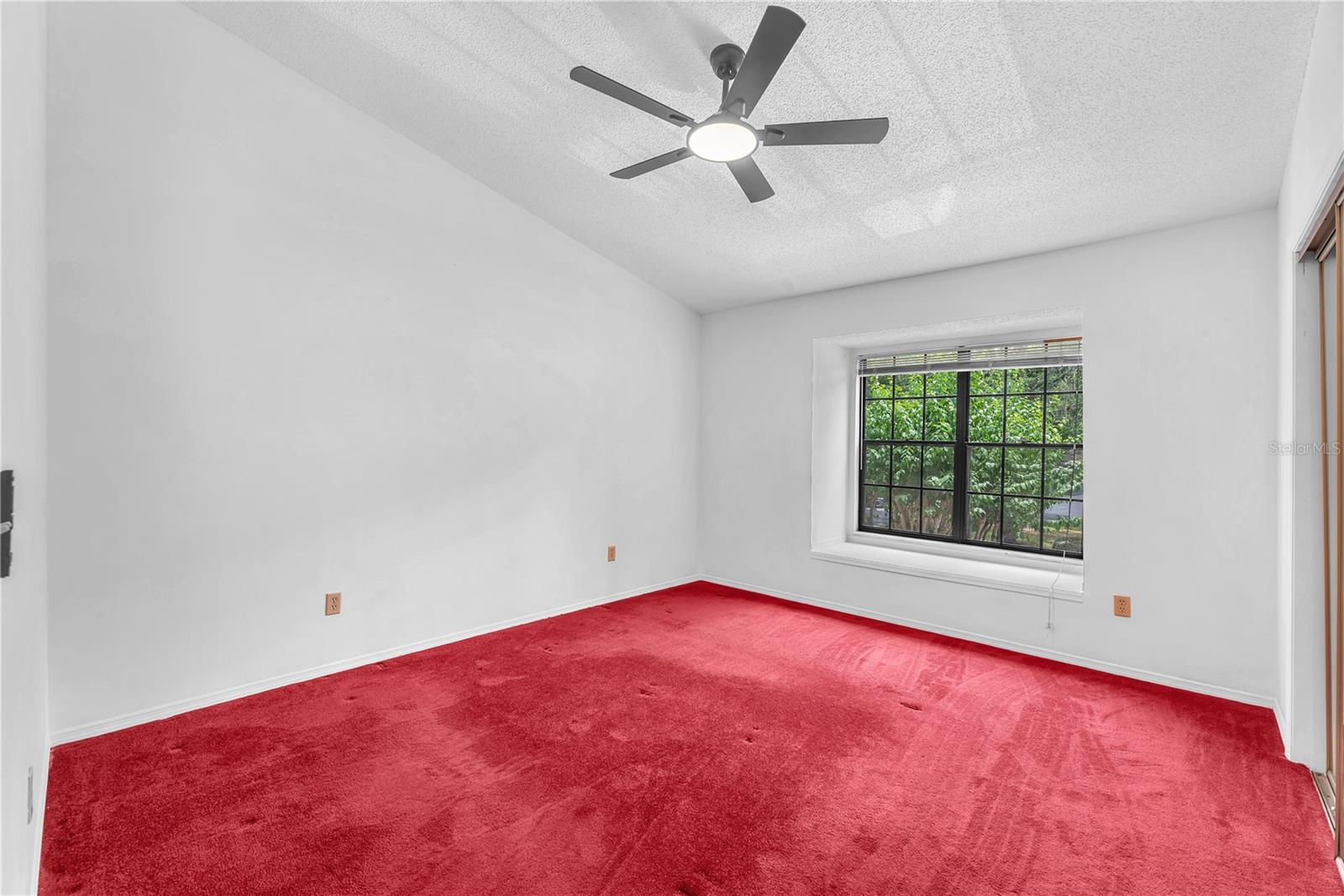 FAIRCREST II A CONDO - Residential