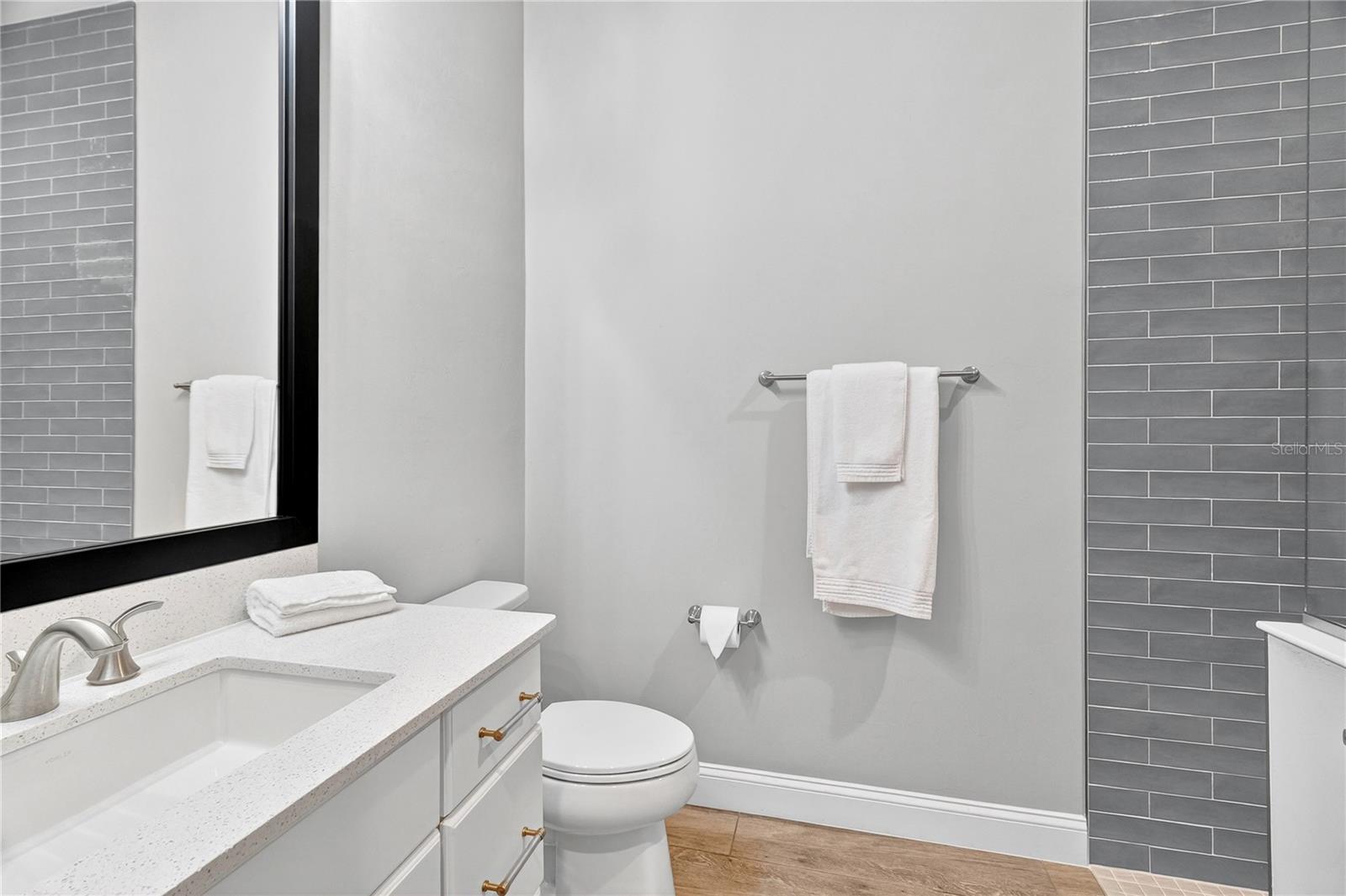 OAKMONT PH 3 PB 35 PG 60 - Residential