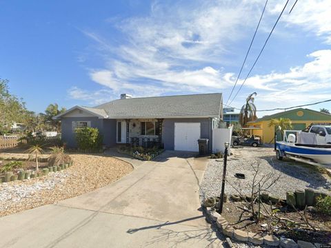 824 SEABREEZE DRIVE RUSKIN FL 33570