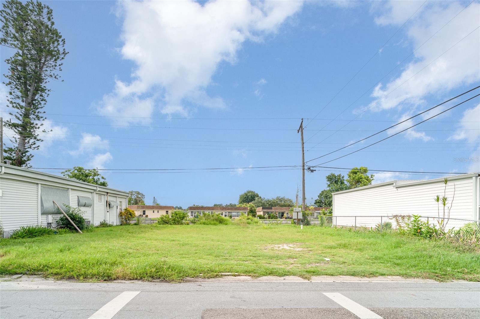 FAIR LANE ACRES FIRST ADD - Land