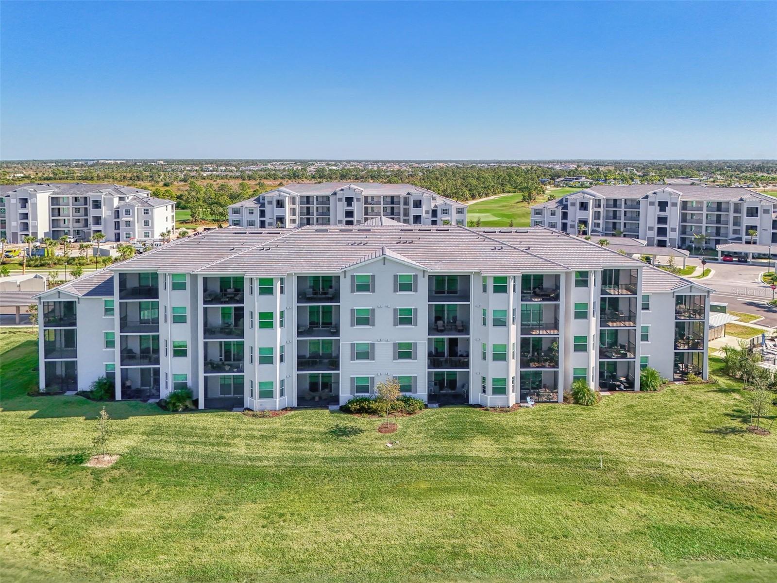 8797 - TERRACE III AT WELLEN PARK - Residential Lease