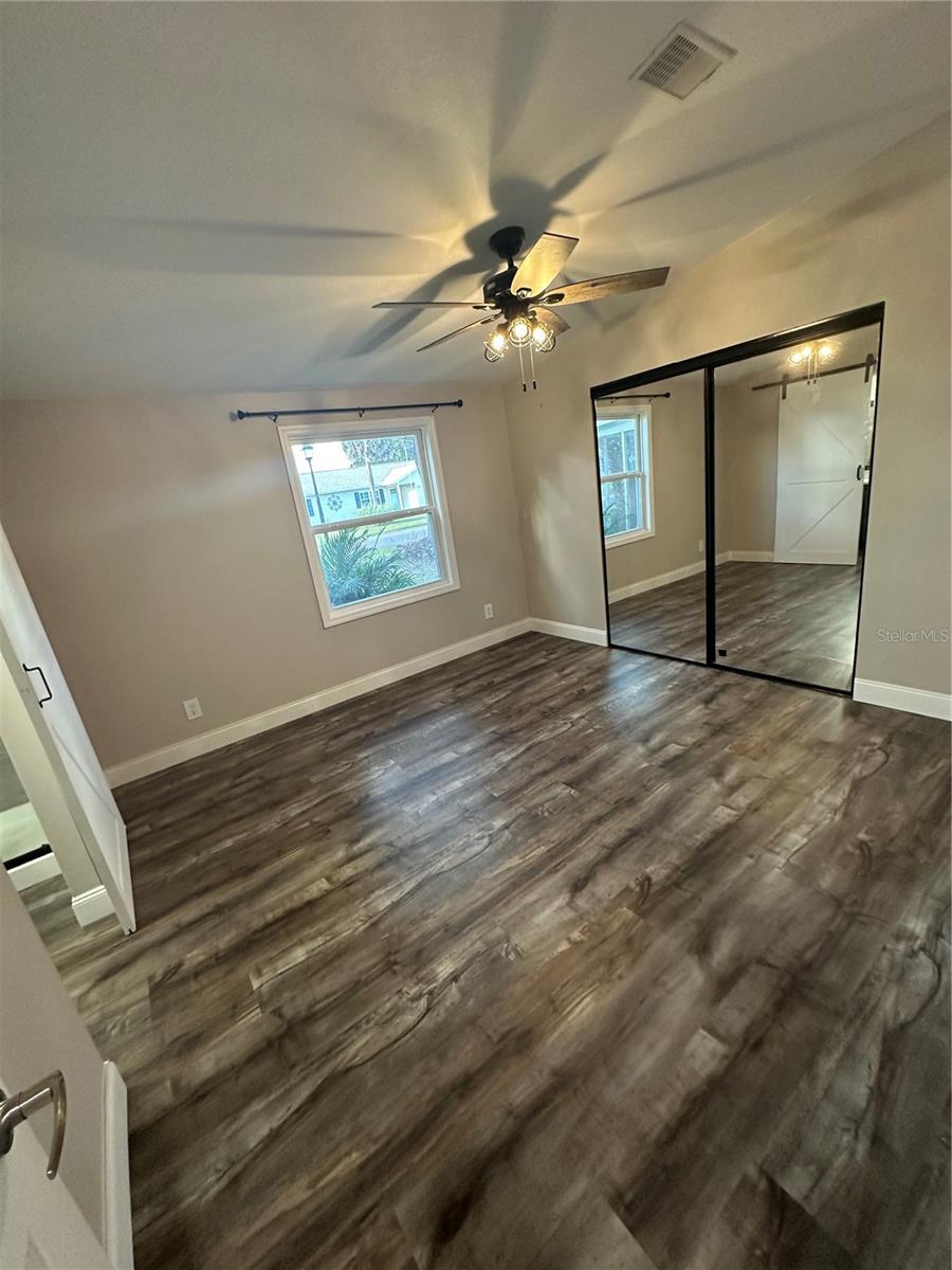 LADY LAKE ORANGE BLOSSOM GARDENS UNIT 11 - Residential