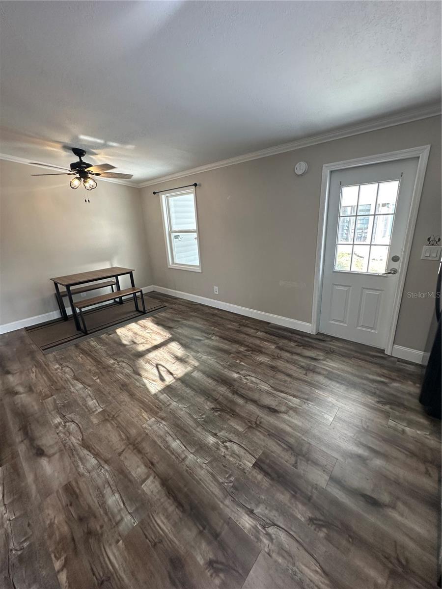 LADY LAKE ORANGE BLOSSOM GARDENS UNIT 11 - Residential