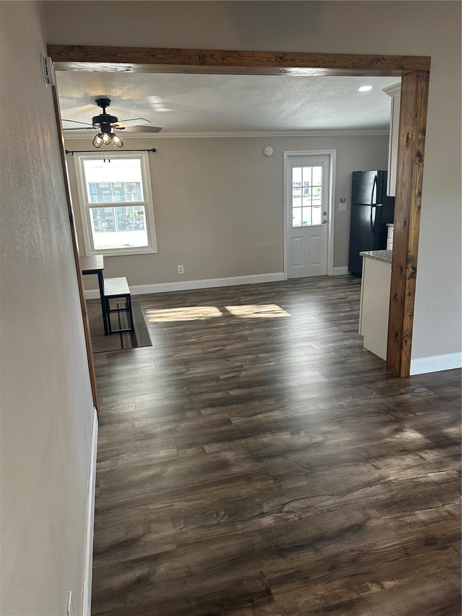 LADY LAKE ORANGE BLOSSOM GARDENS UNIT 11 - Residential