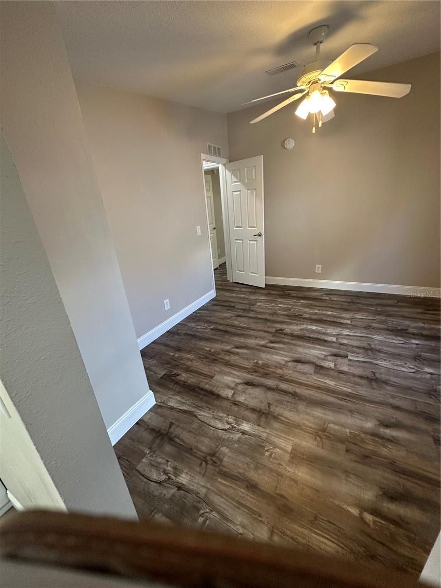 LADY LAKE ORANGE BLOSSOM GARDENS UNIT 11 - Residential