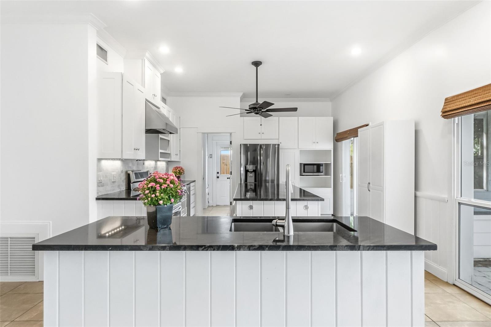 SOUTH GATE - Residential