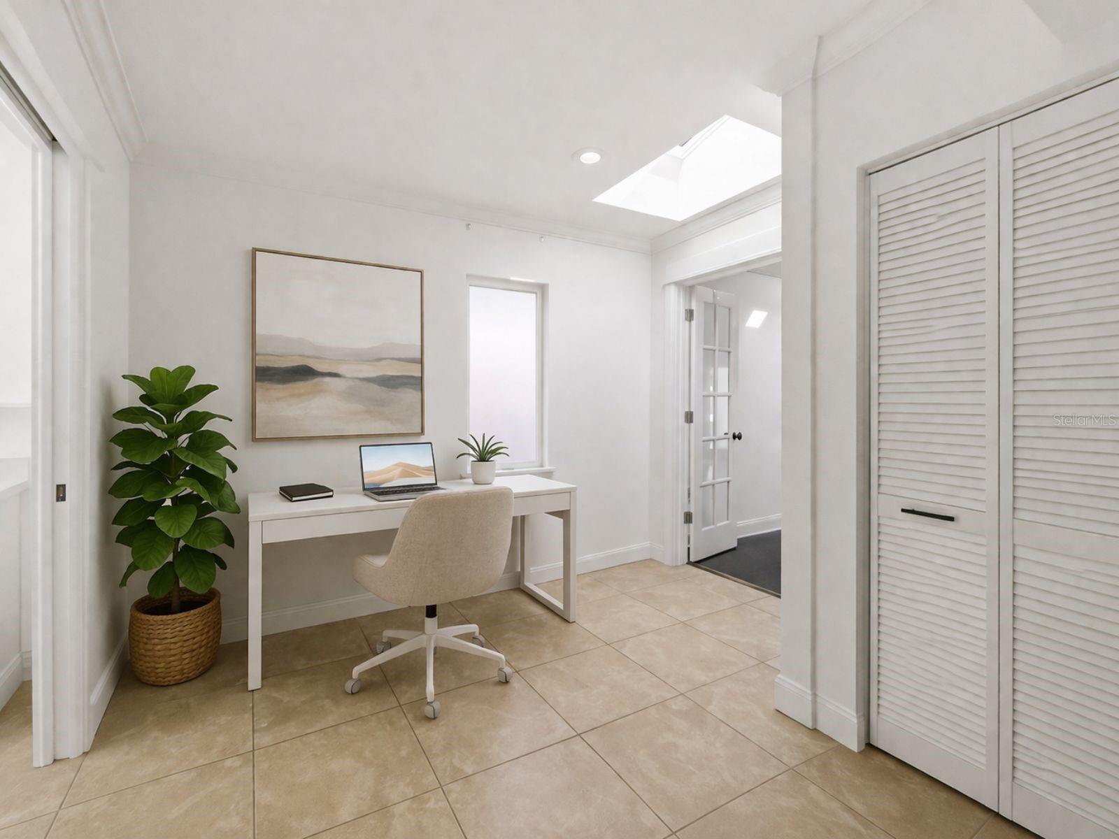 SOUTH GATE - Residential