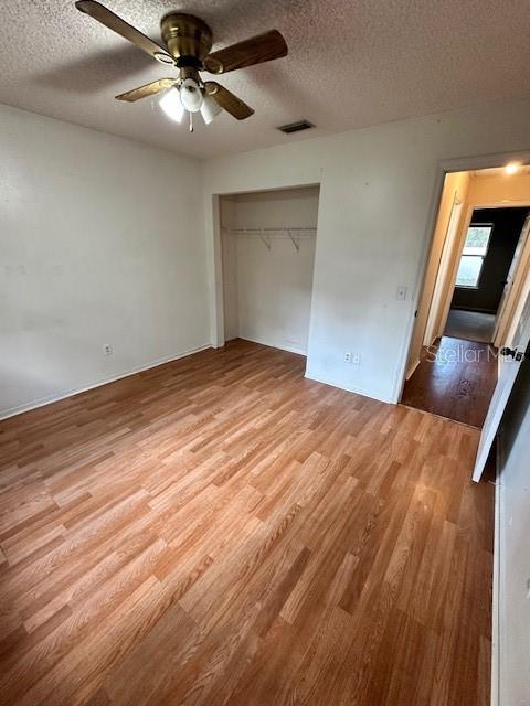 OAKWOOD HILLS - Residential