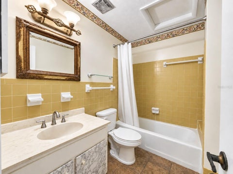 Tiny photo for 2432 NE 7th Street #6, Ocala, FL 34470 (MLS # OM732582)