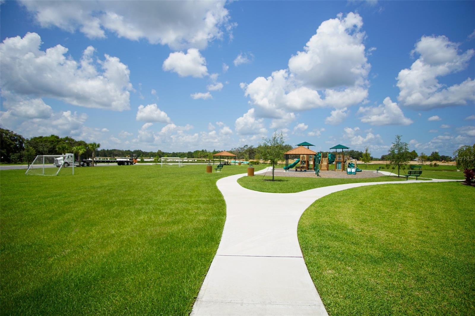 LAKE CHARLES RESIDENCE PH 1C - Residential Lease