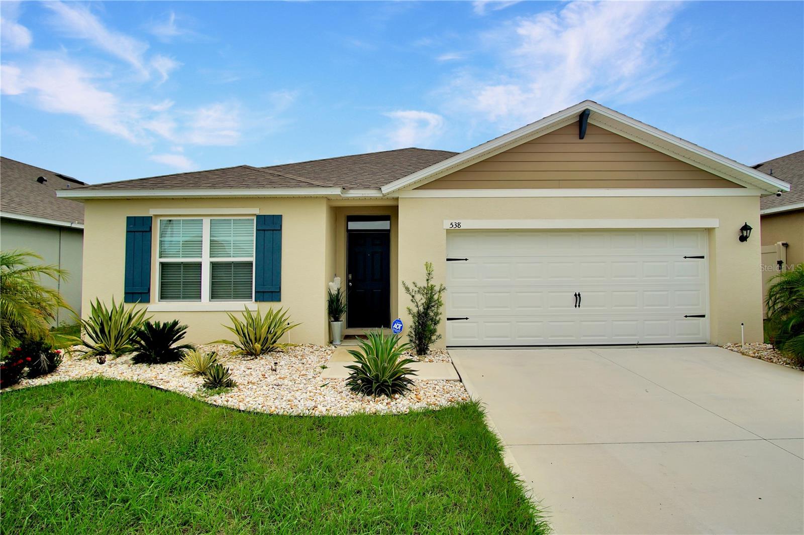 LAKE CHARLES RESIDENCE PH 1C - Residential Lease