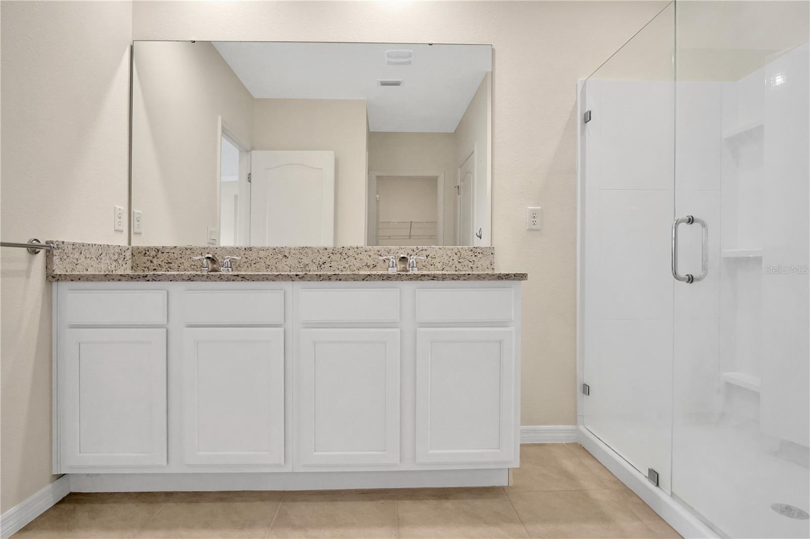 LAKE CHARLES RESIDENCE PH 1C - Residential Lease