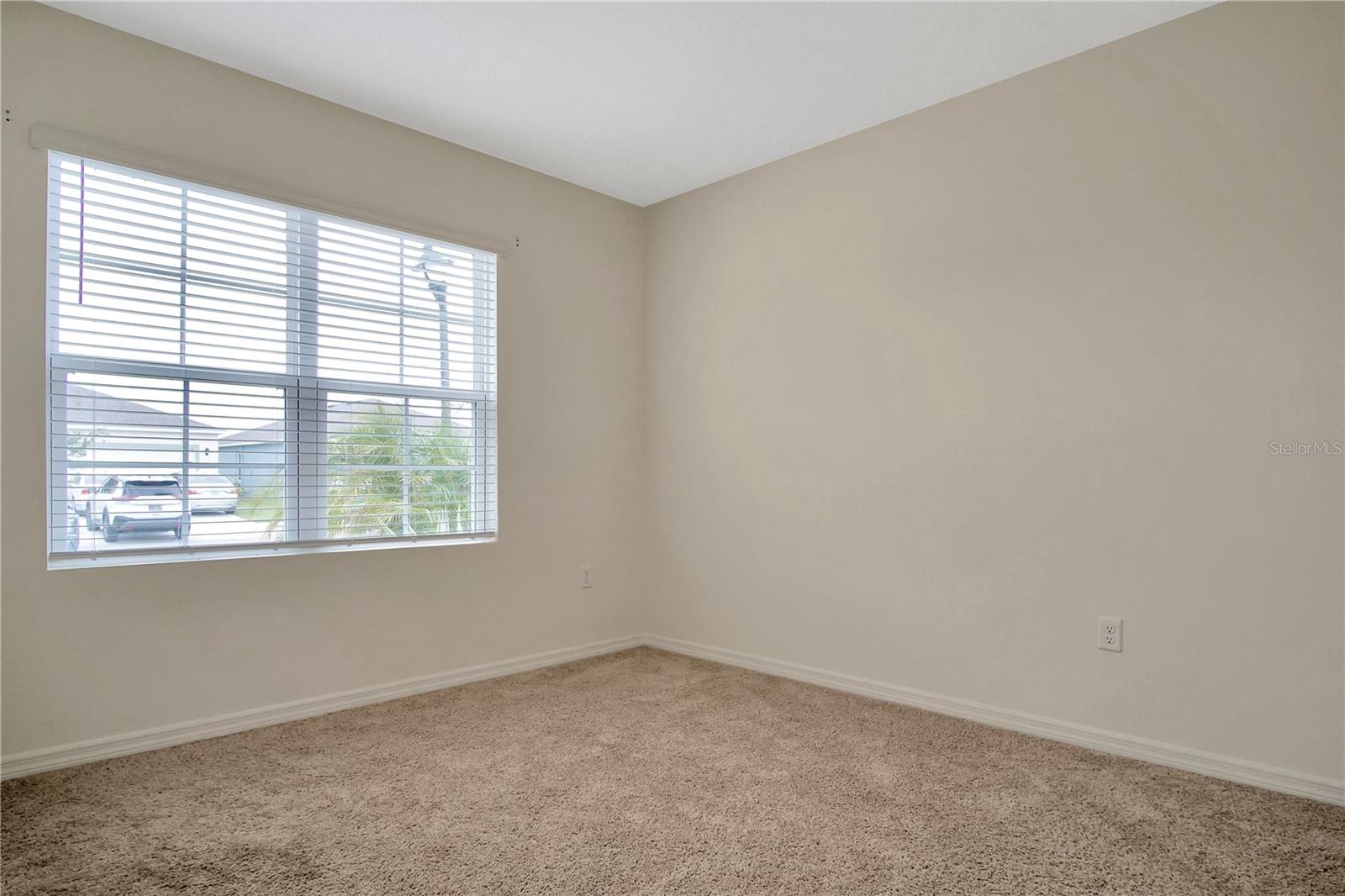 LAKE CHARLES RESIDENCE PH 1C - Residential Lease